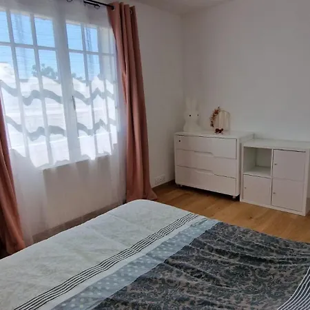 Maison Familiale Piscine & Villa *