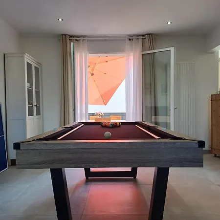 Maison Familiale Piscine & Villa Orsay